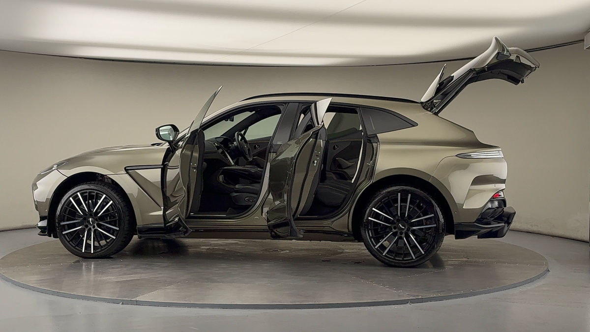 Used Aston Martin DBX 2022 for sale - 75897753: Photo 55