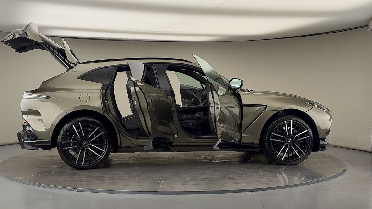 Used Aston Martin DBX 2022 for sale - 75897753: Photo 65