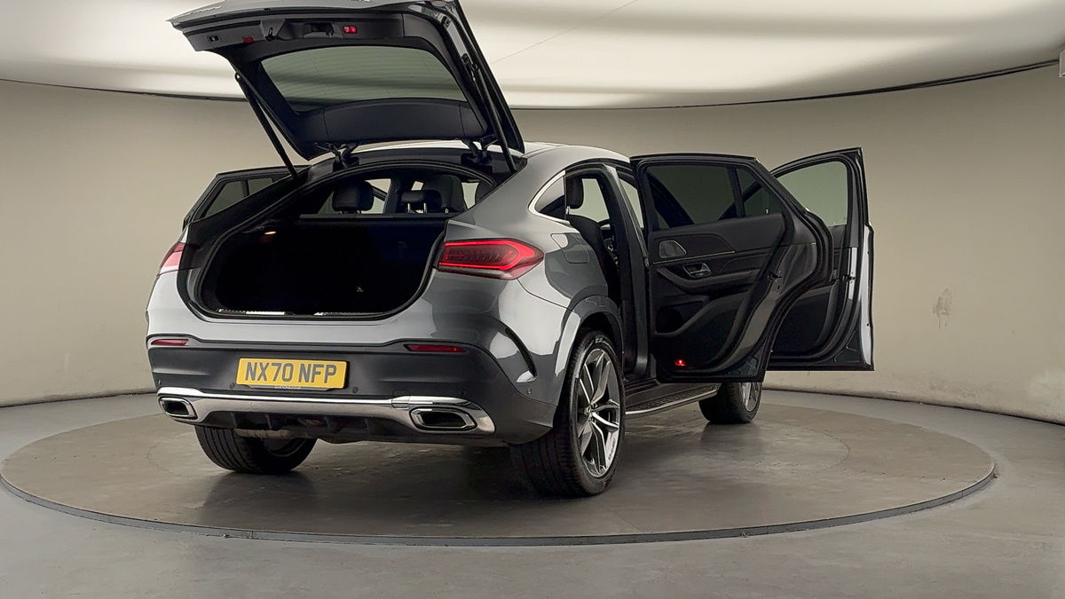 Used Mercedes-Benz GLE 2020 for sale - 76280811: Photo 60