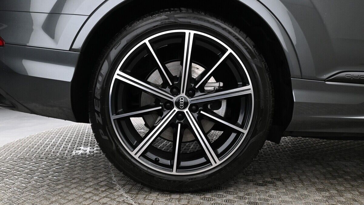 Used Audi Q7 2022 for sale - 76280809: Photo 17