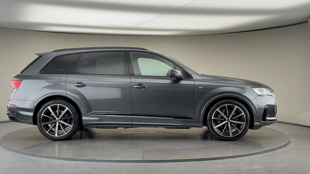 Used Audi Q7 2022 for sale - 76280809: Photo 32