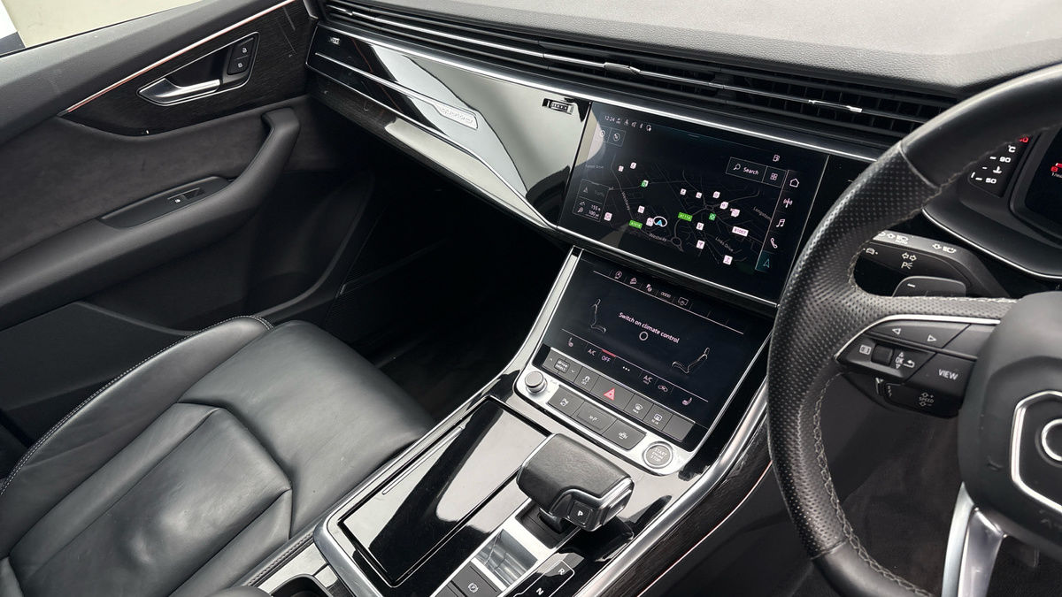 Used Audi Q7 2022 for sale - 76280809: Photo 36