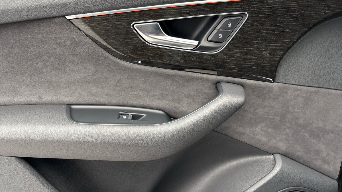 Used Audi Q7 2022 for sale - 76280809: Photo 38