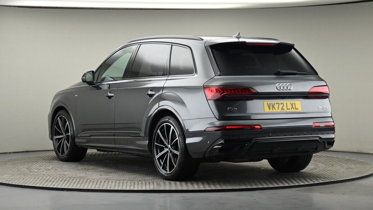 Used Audi Q7 2022 for sale - 76280809: Photo 47