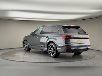 Used Audi Q7 2022 for sale - 76280809: Photo
