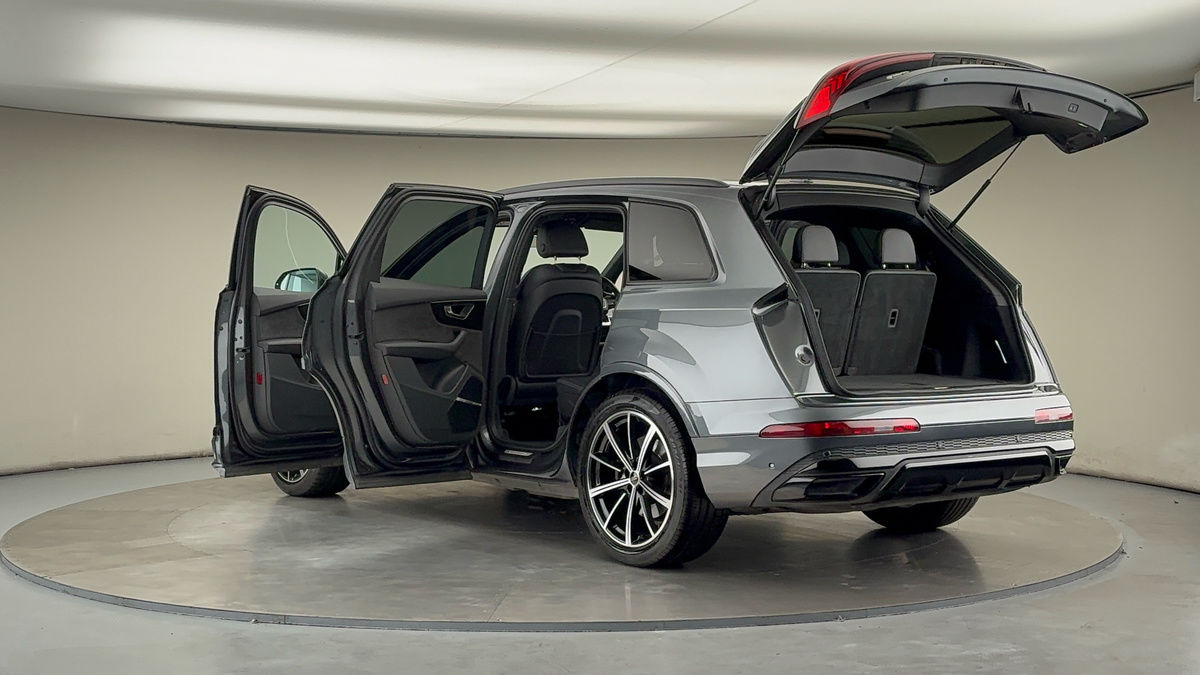 Used Audi Q7 2022 for sale - 76280809: Photo 84