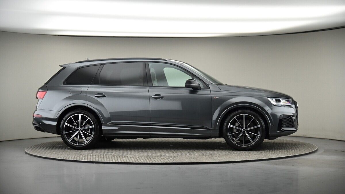 Used Audi Q7 2022 for sale - 76280809: Photo 90