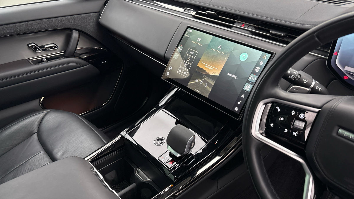 Used Land Rover Range Rover Sport 2024 for sale - 76547564: Photo 18