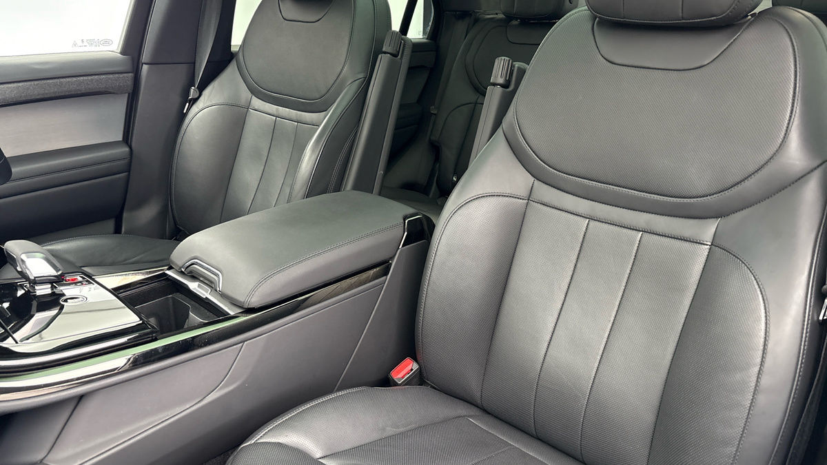 Used Land Rover Range Rover Sport 2024 for sale - 76547564: Photo 7