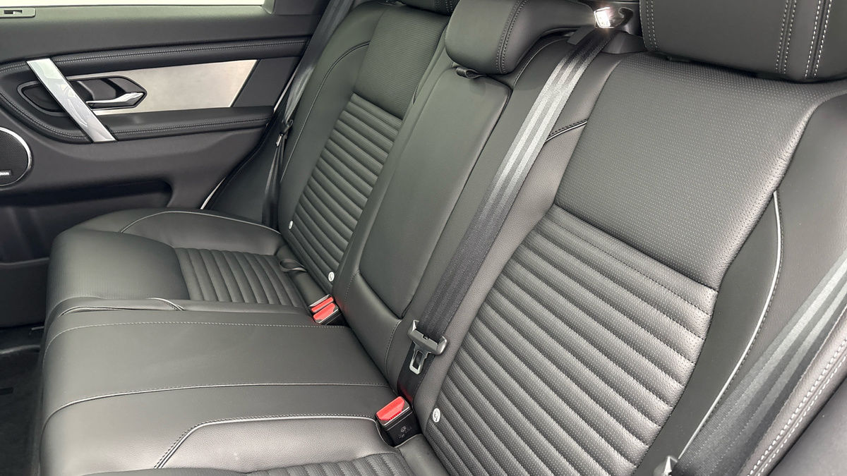 Used Land Rover Discovery Sport 2024 for sale - 78111584: Photo 8