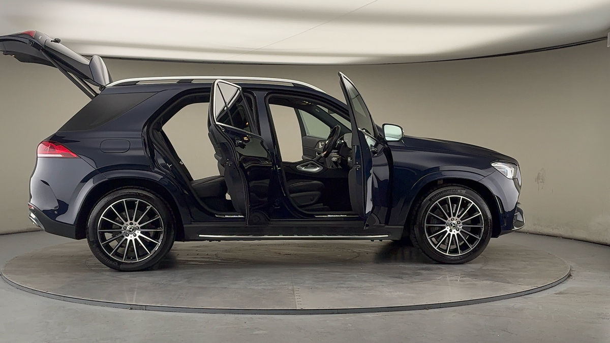 Used Mercedes-Benz GLE 2021 for sale - 77264207: Photo 56