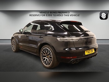 Used Porsche Macan 2021 for sale - 78111610: Photo