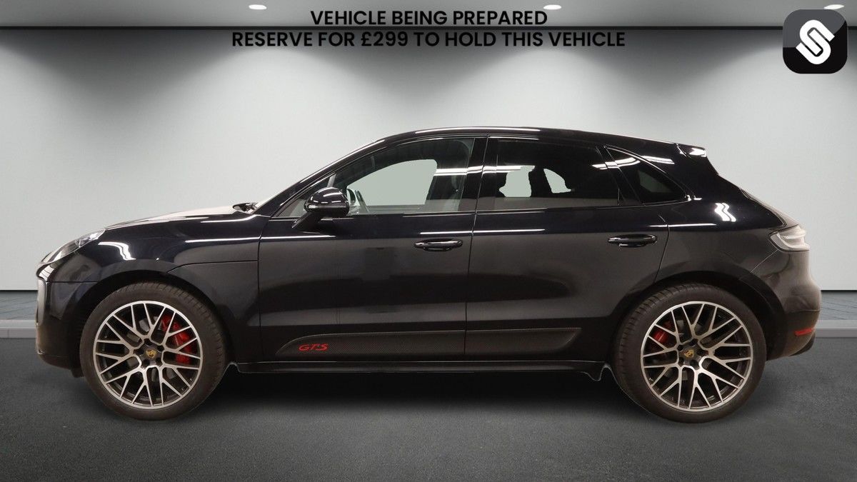 Used Porsche Macan 2021 for sale - 78111610: Photo 6