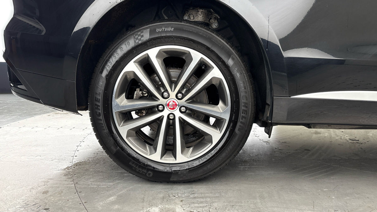 Used Jaguar F-Pace 2022 for sale - 76686937: Photo 10