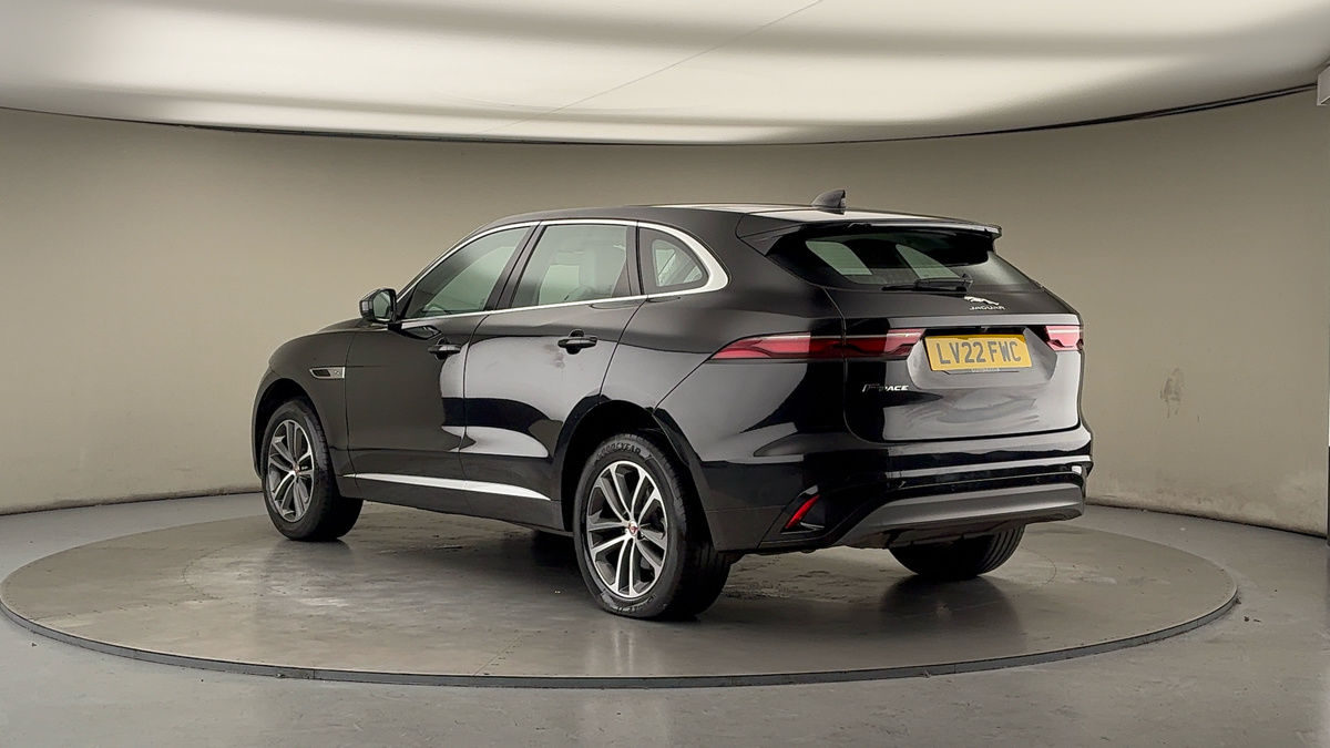 Used Jaguar F-Pace 2022 for sale - 76686937: Photo 2