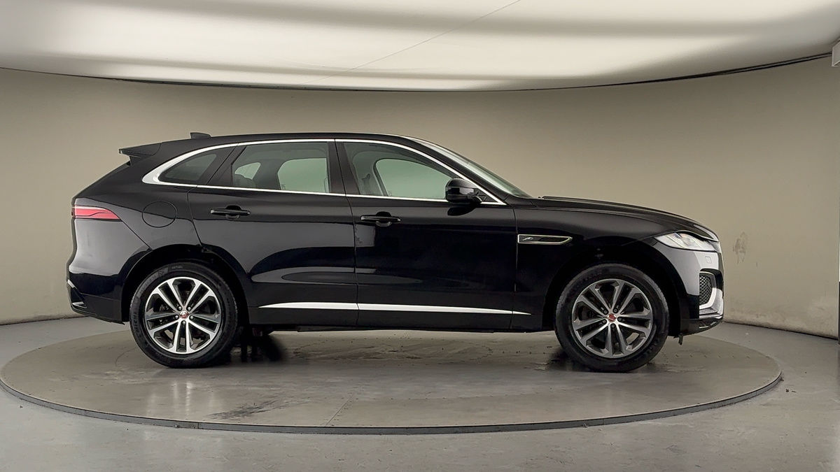 Used Jaguar F-Pace 2022 for sale - 76686937: Photo 38