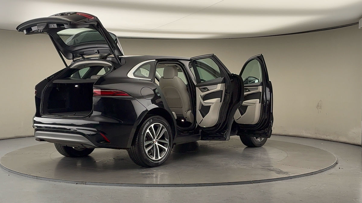 Used Jaguar F-Pace 2022 for sale - 76686937: Photo 60