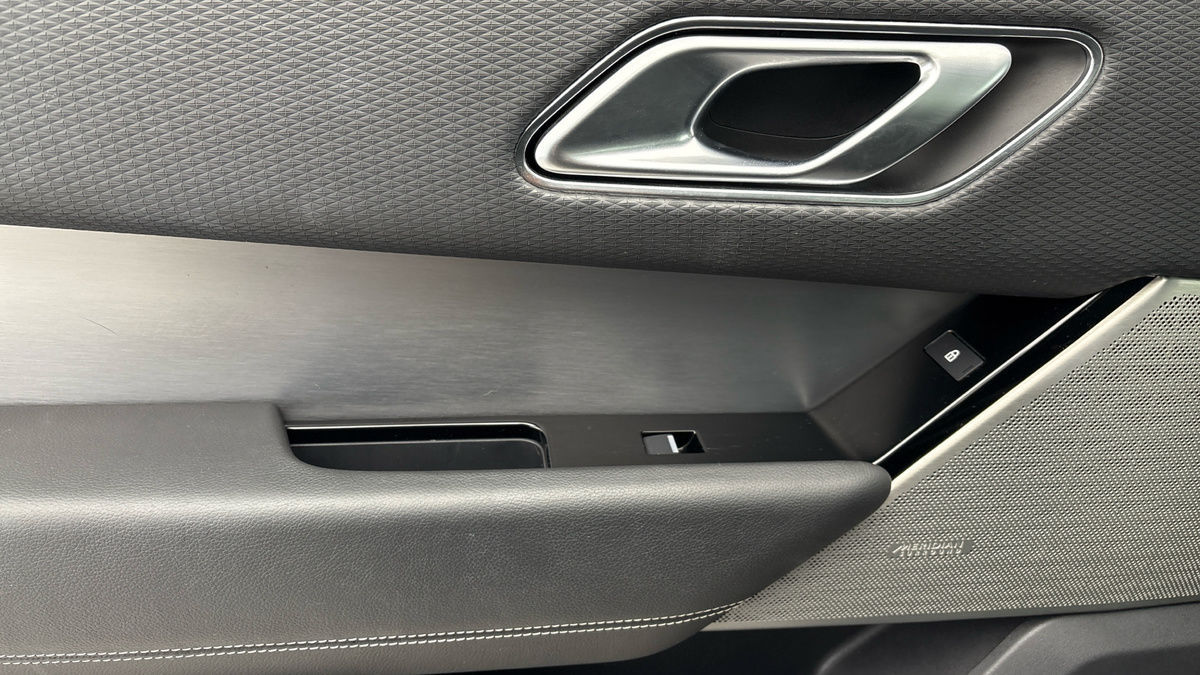 Used Land Rover Range Rover Velar 2021 for sale - 76784696: Photo 19