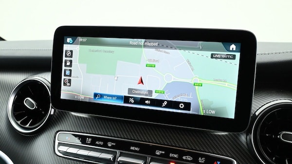 Used Mercedes-Benz V-Class 2023 for sale - 74834311: Photo 11
