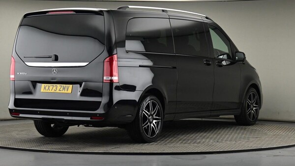 Used Mercedes-Benz V-Class 2023 for sale - 74834311: Photo 26