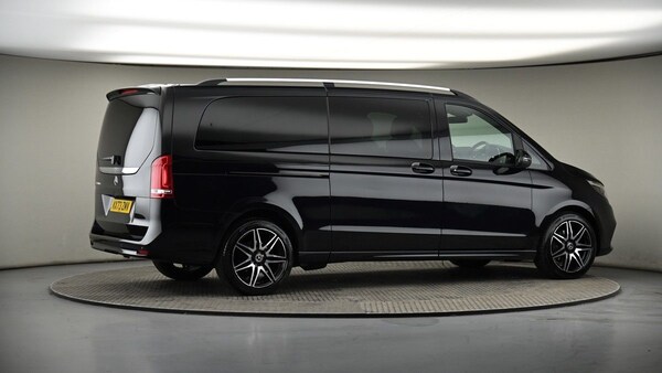 Used Mercedes-Benz V-Class 2023 for sale - 74834311: Photo 41