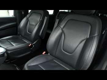 Used Mercedes-Benz V-Class 2023 for sale - 74834311: Photo