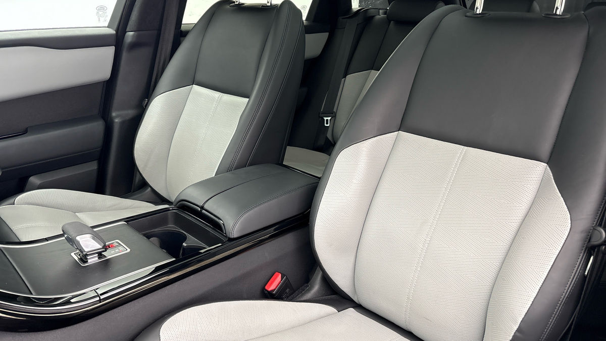 Used Land Rover Range Rover Velar 2024 for sale - 76081566: Photo 7