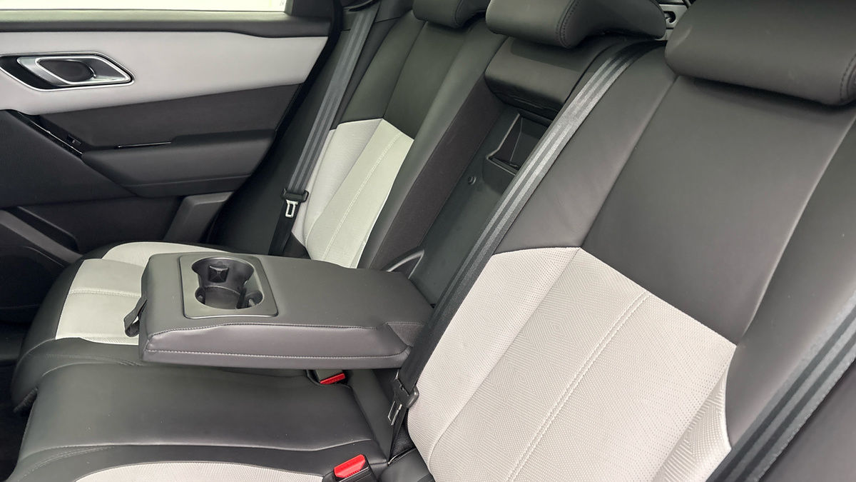 Used Land Rover Range Rover Velar 2024 for sale - 76081566: Photo 9