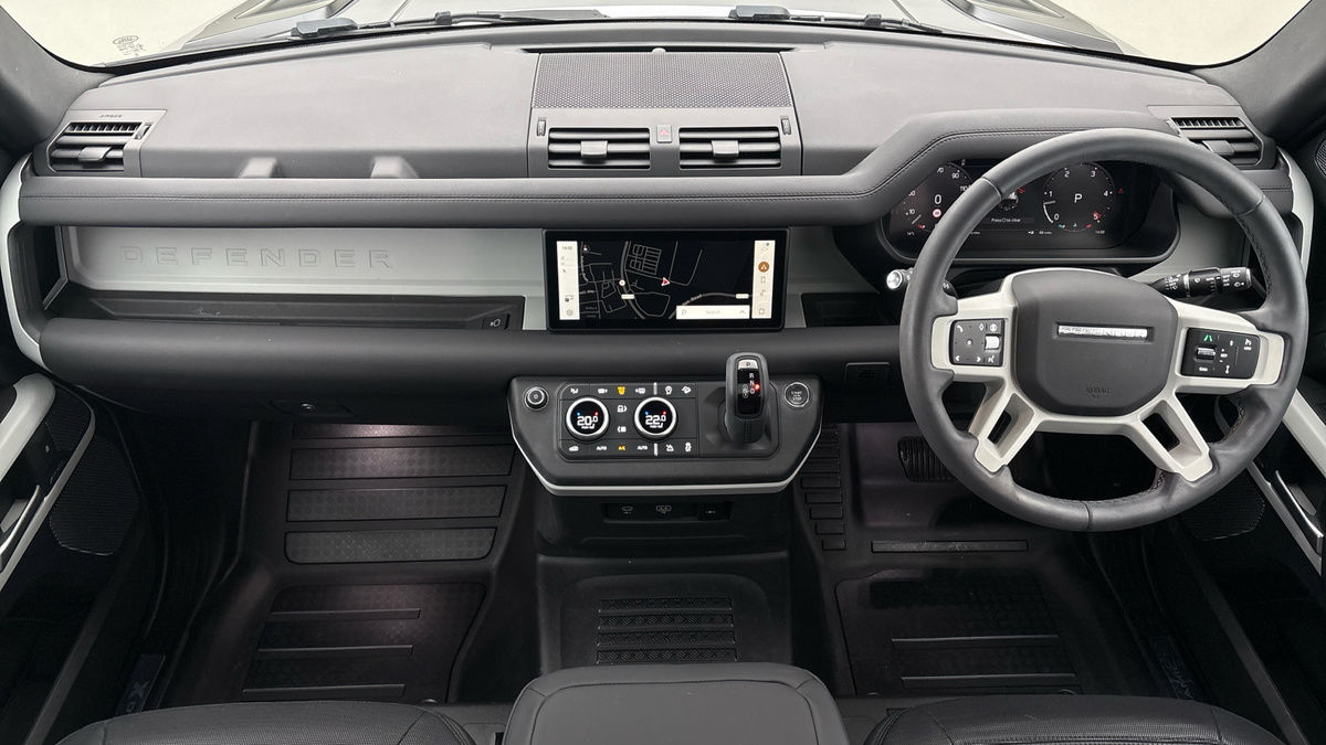 Used Land Rover Defender 110 2024 for sale - 76396737: Photo 12