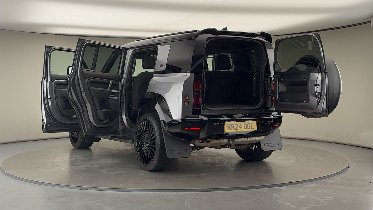 Used Land Rover Defender 110 2024 for sale - 76396737: Photo 23