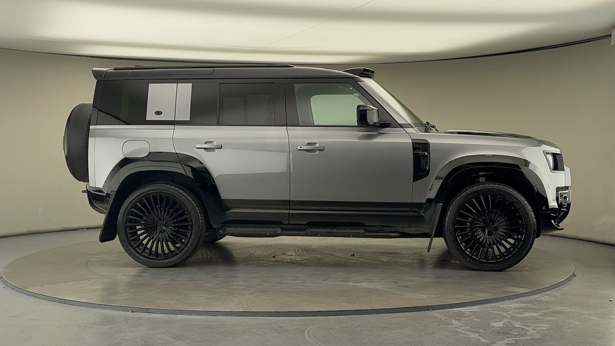 Used Land Rover Defender 110 2024 for sale - 76396737: Photo 42