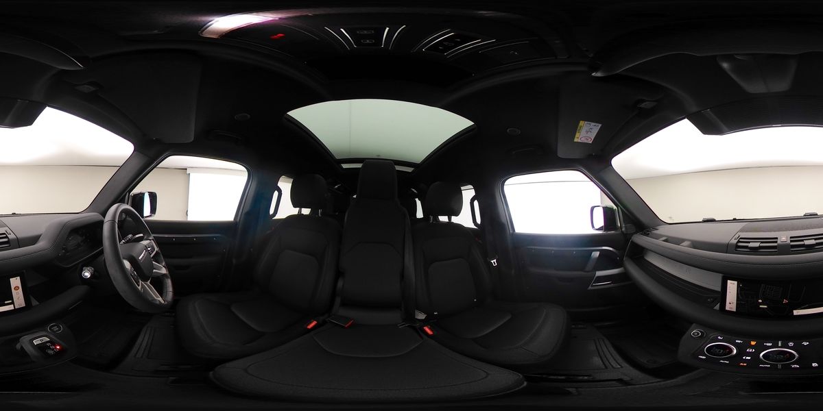 Used Land Rover Defender 110 2024 for sale - 76396737: Photo 50