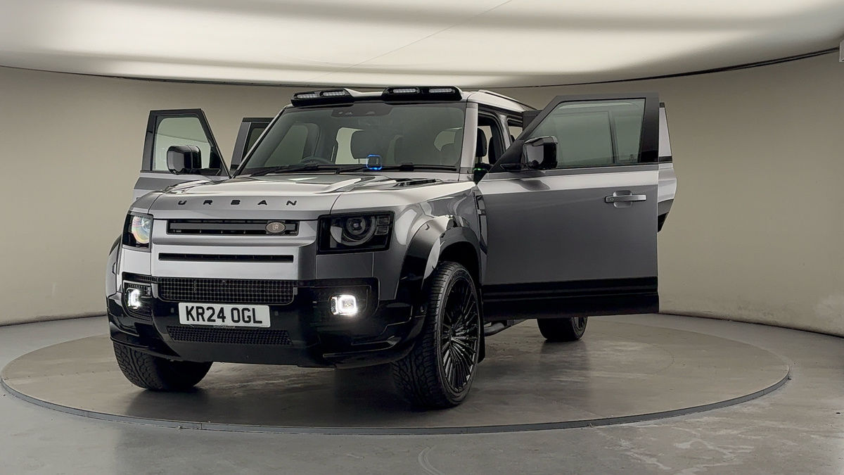 Used Land Rover Defender 110 2024 for sale - 76396737: Photo 56