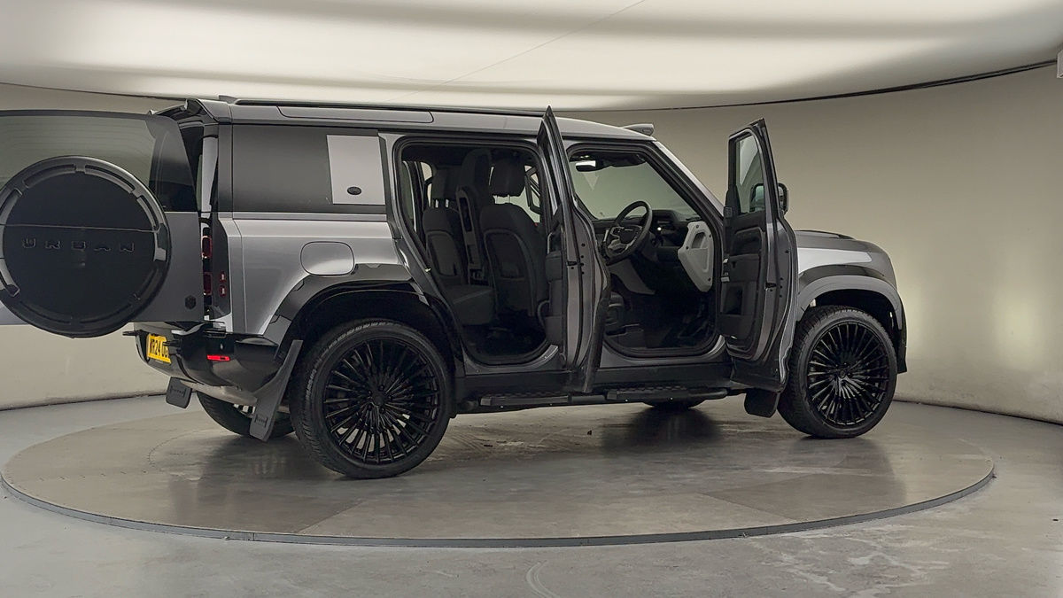 Used Land Rover Defender 110 2024 for sale - 76396737: Photo 63