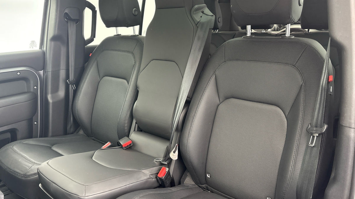 Used Land Rover Defender 110 2024 for sale - 76396737: Photo 7