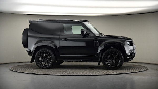 Used Land Rover Defender 90 2024 for sale - 74092956: Photo 43