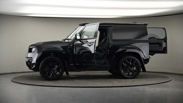 Used Land Rover Defender 90 2024 for sale - 74092956: Photo 50