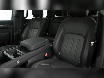Used Land Rover Defender 110 2020 for sale - 75254677: Photo