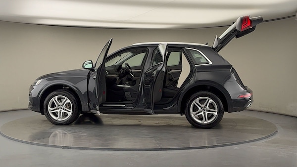 Used Audi Q5 2020 for sale - 76069394: Photo 46