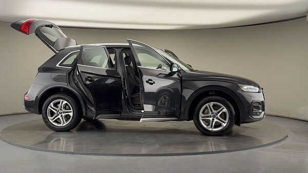 Used Audi Q5 2020 for sale - 76069394: Photo 55