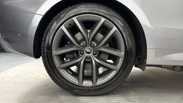 Used Land Rover Range Rover Sport 2024 for sale - 76256969: Photo 10
