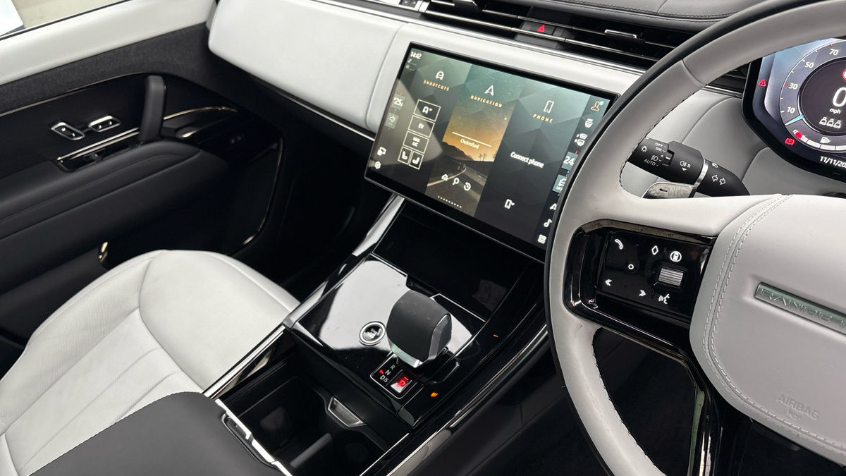 Used Land Rover Range Rover Sport 2024 for sale - 76256969: Photo 18