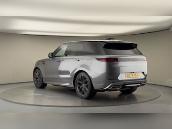 Used Land Rover Range Rover Sport 2024 for sale - 76256969: Photo