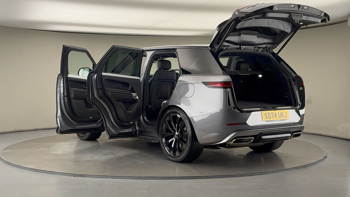 Used Land Rover Range Rover Sport 2024 for sale - 76256969: Photo 43