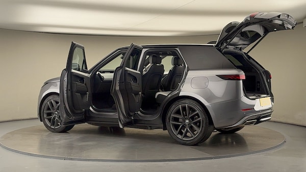 Used Land Rover Range Rover Sport 2024 for sale - 76256969: Photo 45
