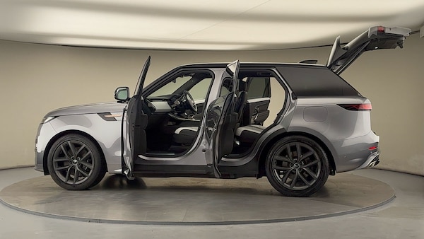Used Land Rover Range Rover Sport 2024 for sale - 76256969: Photo 46