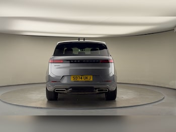 Used Land Rover Range Rover Sport 2024 for sale - 76256969: Photo