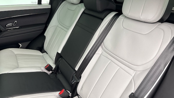 Used Land Rover Range Rover Sport 2024 for sale - 76256969: Photo 8