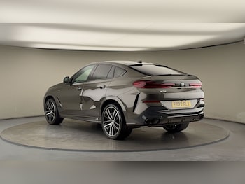 Used BMW X6 2022 for sale - 76057251: Photo