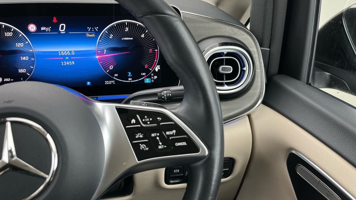 Used Mercedes-Benz V-Class 2024 for sale - 75778093: Photo 13